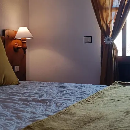 別荘 Casa La Molina B *