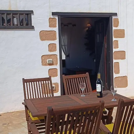 Home2book La Molina B, Cozy * Triquivijate